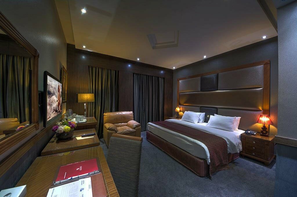 Delmon Palace Hotel Dubai Ruang foto