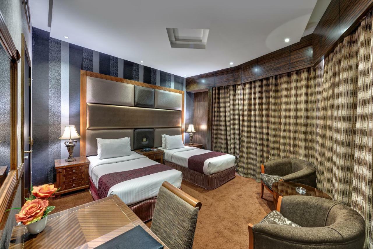 Delmon Palace Hotel Dubai Bagian luar foto